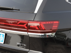 2024款 380TSI 四驱尊崇豪华版