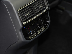 2024款 380TSI 四驱尊崇豪华版