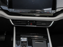 2024款 380TSI 四驱尊崇豪华版