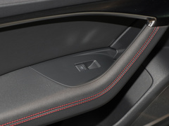2023款 2.9 TFSI quattro 竞技限量版