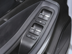 2023款 1.5L 手动青春版