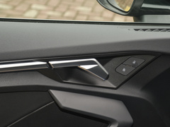 2024款 A3L Limousine 35 TFSI 时尚运动型