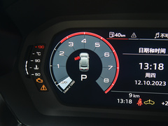 2024款 A3L Limousine 35 TFSI 时尚运动型