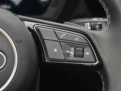 2024款 A3L Limousine 35 TFSI 时尚运动型