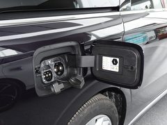 2024款 PHEV 超长续航尊贵版