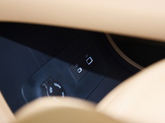 2024款 PHEV 超长续航尊贵版