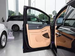 2024款 PHEV 超长续航尊贵版