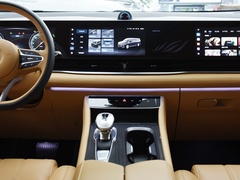 2024款 PHEV 超长续航尊贵版