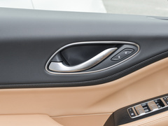 2024款 PHEV 超长续航尊贵版