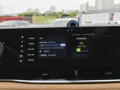 2024款 PHEV 超长续航尊贵版