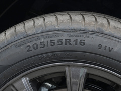 2023款 1.5L CVT精英版