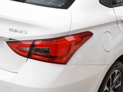 2024款 1.5L 手动风尚型