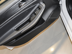 2024款 1.5L CVT風(fēng)尚型