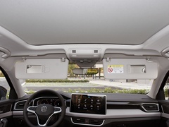 2024款 300TSI 两驱豪华Plus进阶版