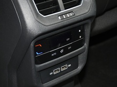 2024款 300TSI 两驱豪华Plus进阶版