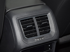 2024款 330TSI 两驱豪华Plus进阶版