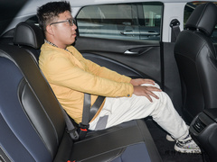2023款 改款 430km 出行版 
