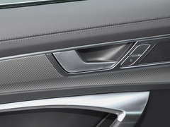 奥迪A6L 2024款 45 TFSI 臻选动感型