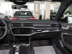2024款 45 TFSI quattro 尊享动感型