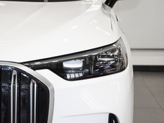 2023款 2.0T 自动两驱豪华版 7座