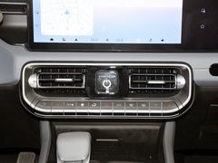2024款 2.0T 城市猎人版 侠客型