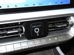 2024款 2.0T 城市猎人版 侠客型
