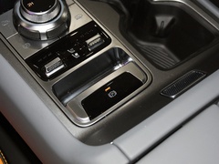 2024款 2.0T 城市猎人版 侠客型