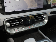 2024款 2.0T 城市猎人版 侠客型