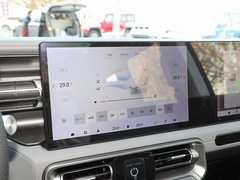 2024款 2.0T 城市猎人版 侠客型