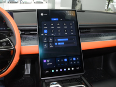 2024款 580 AWD 运动版