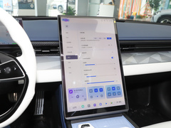 2024款 580 AWD 运动版