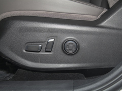 2023款 2.0T 舒享版