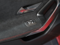 2024款 CLA 200