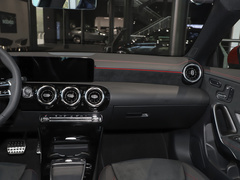 2024款 CLA 200