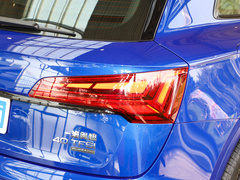 2024款 40 TFSI 豪华动感型