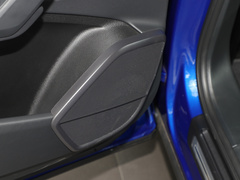 奥迪Q5L 2024款 40 TFSI 豪华动感型