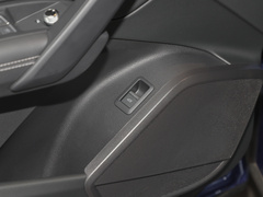 2024款 40 TFSI 豪华动感型