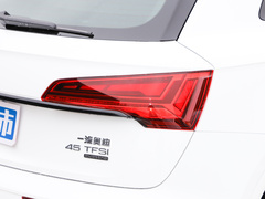 2024款 45 TFSI 豪华动感型