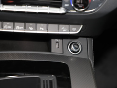 2024款 45 TFSI 豪华动感型