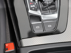 2024款 45 TFSI 豪华动感型
