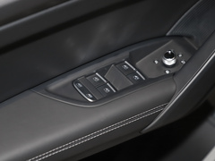 2024款 45 TFSI 豪华动感型