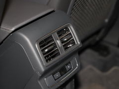 2024款 45 TFSI 豪华动感型
