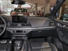 2024款 45 TFSI 豪华动感型