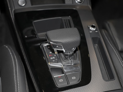 2024款 45 TFSI 豪华动感型