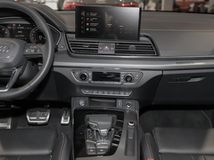 2024款 45 TFSI 豪华动感型