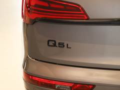 2024款 45 TFSI 豪华动感型