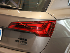 2024款 45 TFSI 豪华动感型