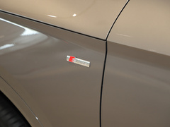 2024款 45 TFSI 豪华动感型