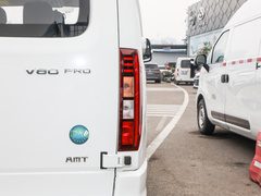 2024款 Pro 2.0T 自動城市版短軸低頂6座 