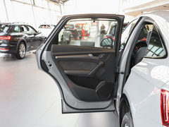 2024款 40 TFSI 豪华型